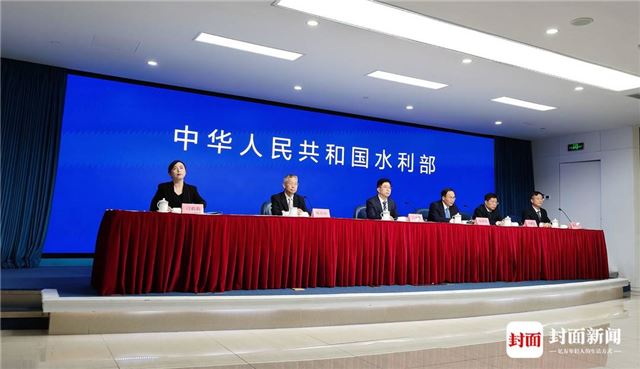 如何加快推进农村供水工程建设？水利部答封面新闻