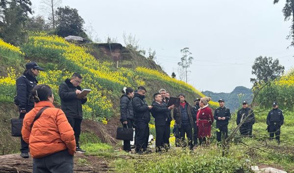 四川屏山：土地纠纷无小事 多方联动解心结